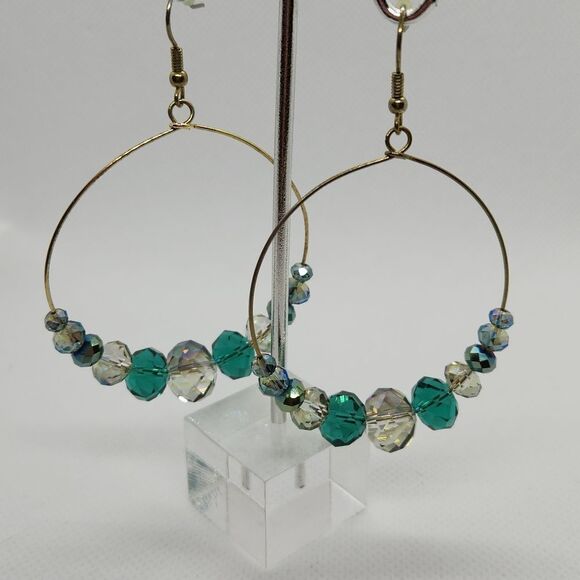 💜Teal & Clear Sparkly Beaded Gold Tone Hoop Earrings - Picture 7 of 9